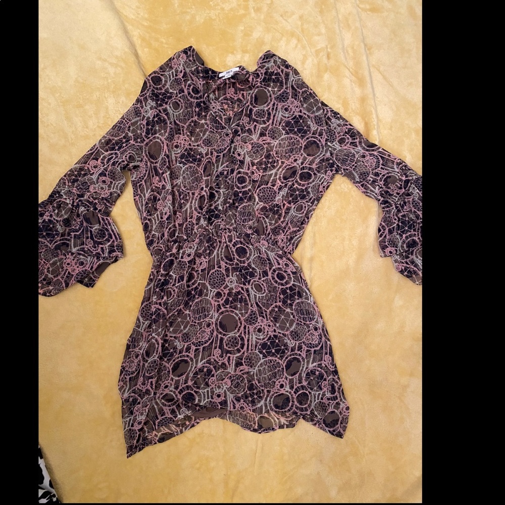 Thin patterned dress